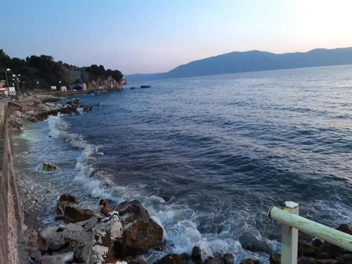 Artist S Apartment Vlorë Exterior foto